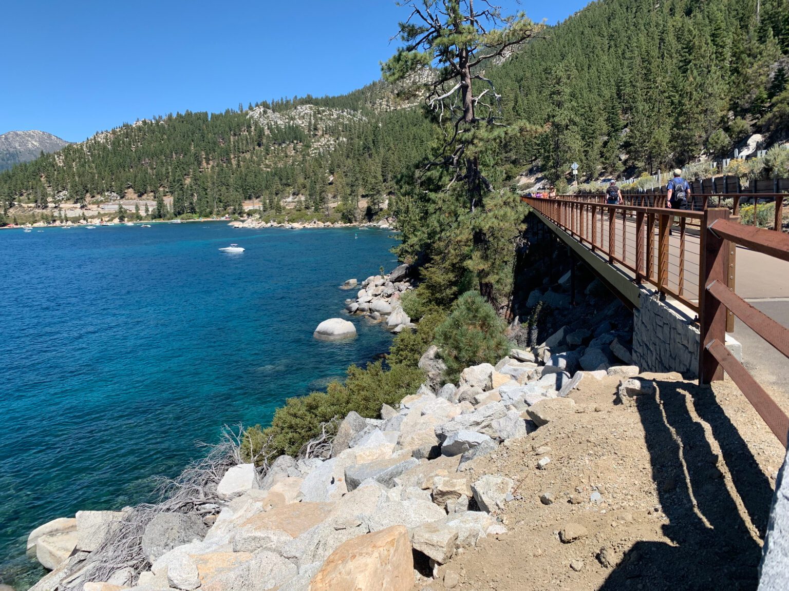 15 Outrageously Beautiful Hikes in Lake Tahoe, California