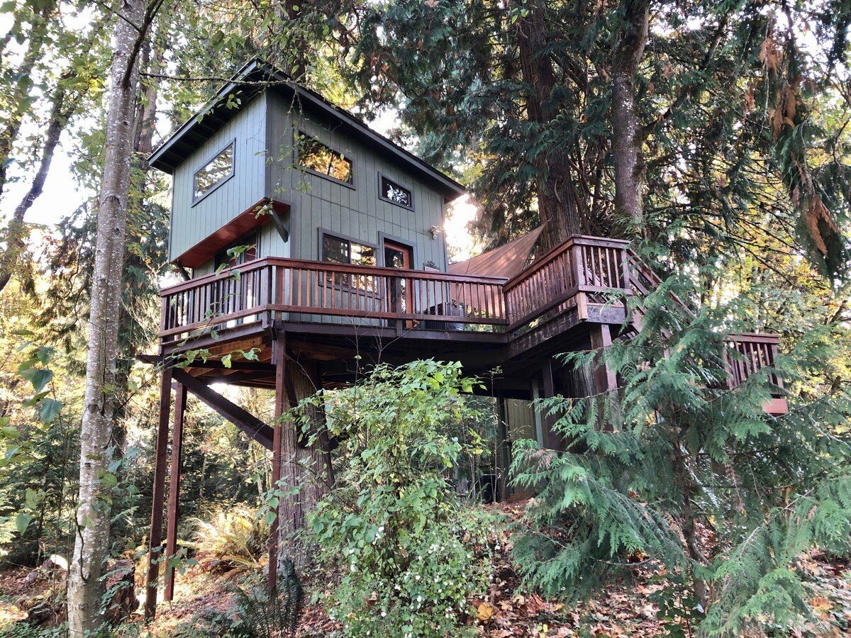 19 Amazing Treehouses to Book in Washington State ()