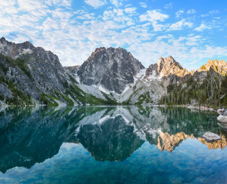 How to Hike the Colchuck Lake Trail: A Complete Trail Guide