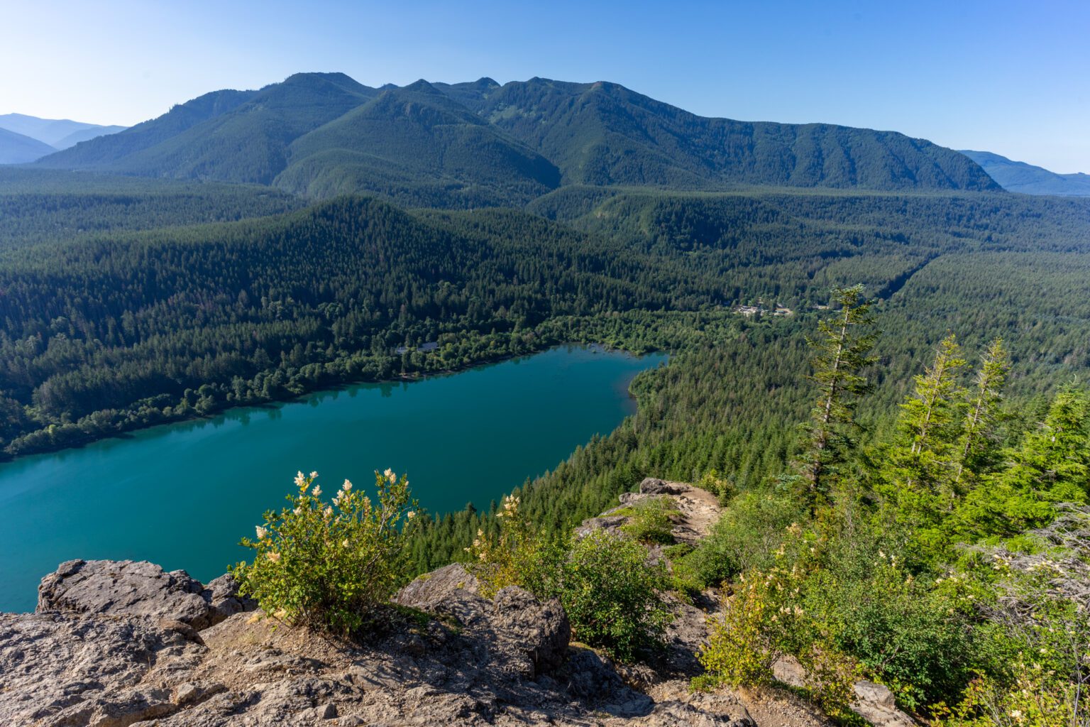 The 20 Best Hikes Near Seattle: A Complete Hiking Guide