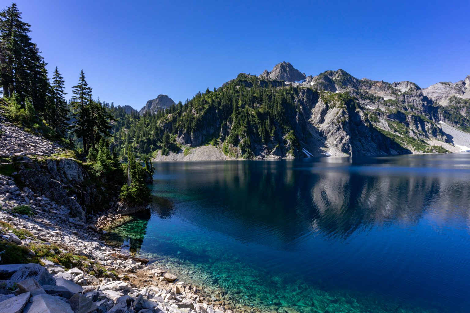 The 20 Best Hikes Near Seattle: A Complete Hiking Guide